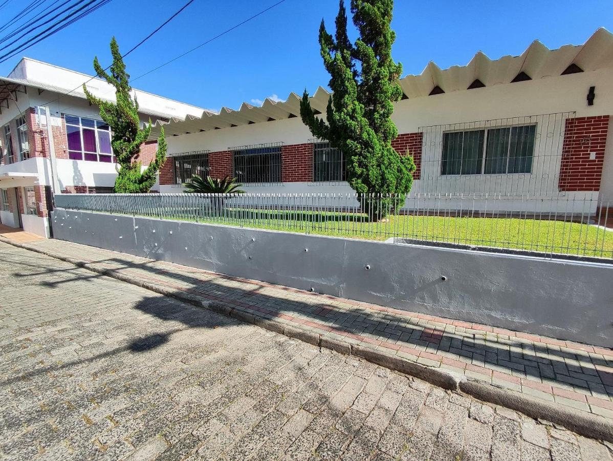 Villa Bilac 08 - Aconchegante Studio Proximo A Vila Germanica بلوميناو المظهر الخارجي الصورة